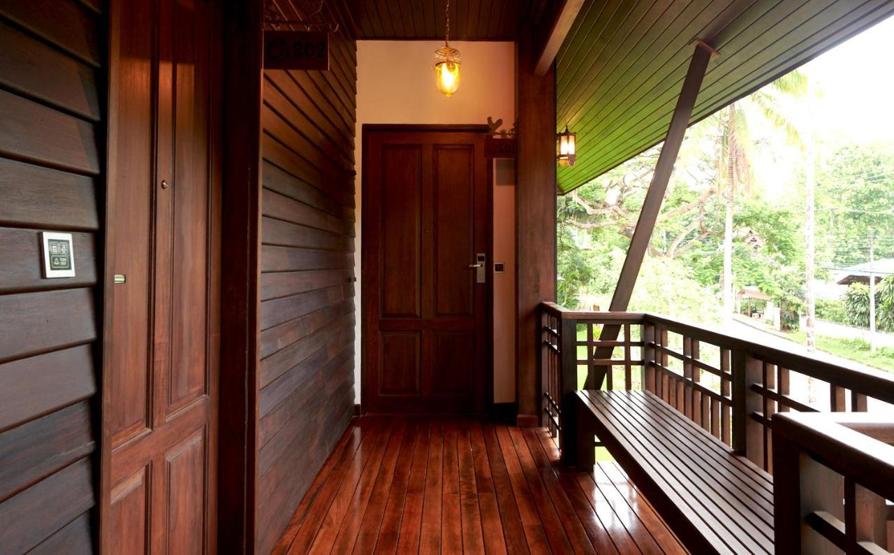 คุ้มสะเมิง-Samoeng Center Hotel Екстериор снимка